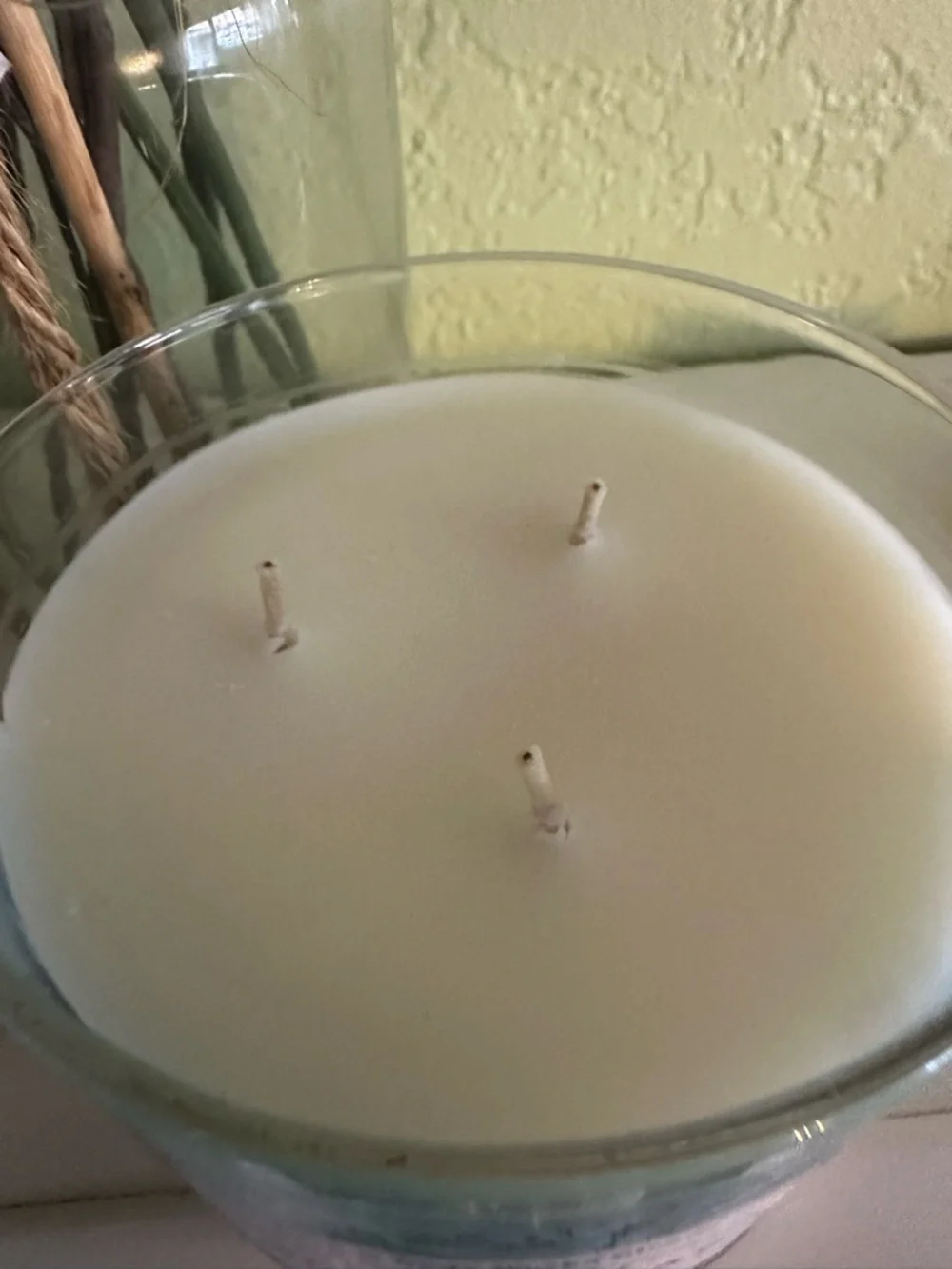 Bath & Body Works Hello Beautiful Black Cherry Merlot Scented Candle X2 HTF - Picture 4 of 5
